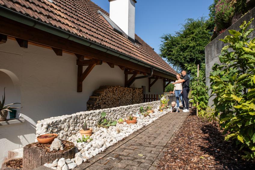 Eine Aussenaufstellung kam für die Bauherrin aufgrund der Platzverhältnisse nicht in Frage.