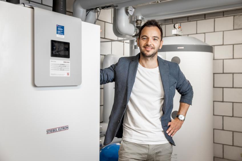 «Mit unseren verschiedenen Wärmepumpen können wir den jeweiligen Wärmebedarf individuell abdecken.» Patrick Waeber, Technischer Verkaufsberater bei STIEBEL ELTRON