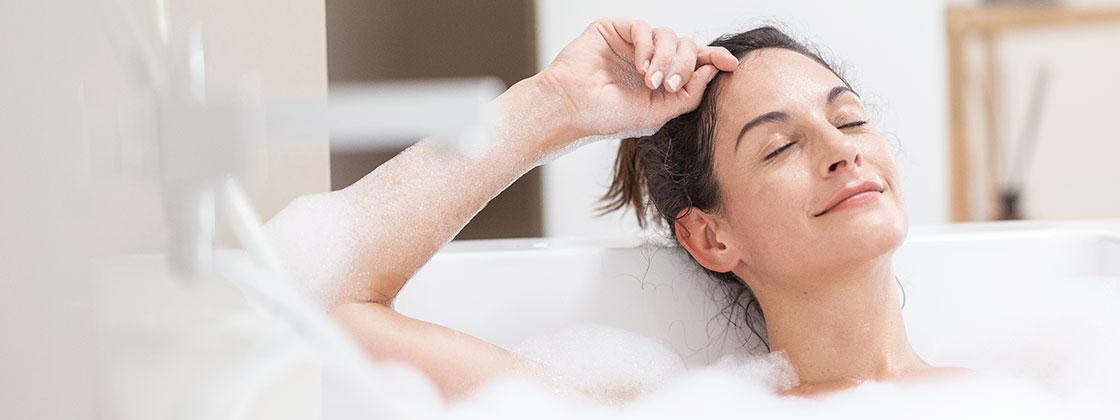 Solutions efficaces pour la préparation d’eau chaude sanitaire – de STIEBEL ELTRON
